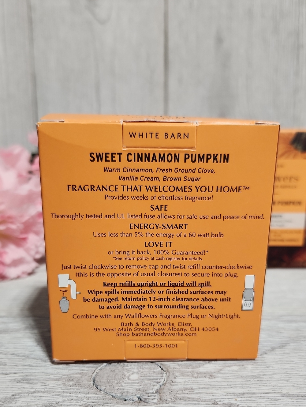 Bath & Body Works Sweet Cinnamon Pumpkin Wallflowers Fragrance Refill Bulbs (4) - Picture 5 of 5